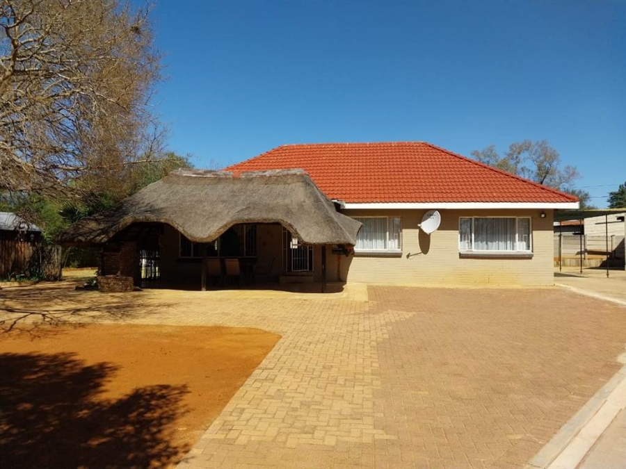 3 Bedroom Property for Sale in Stilfontein North West